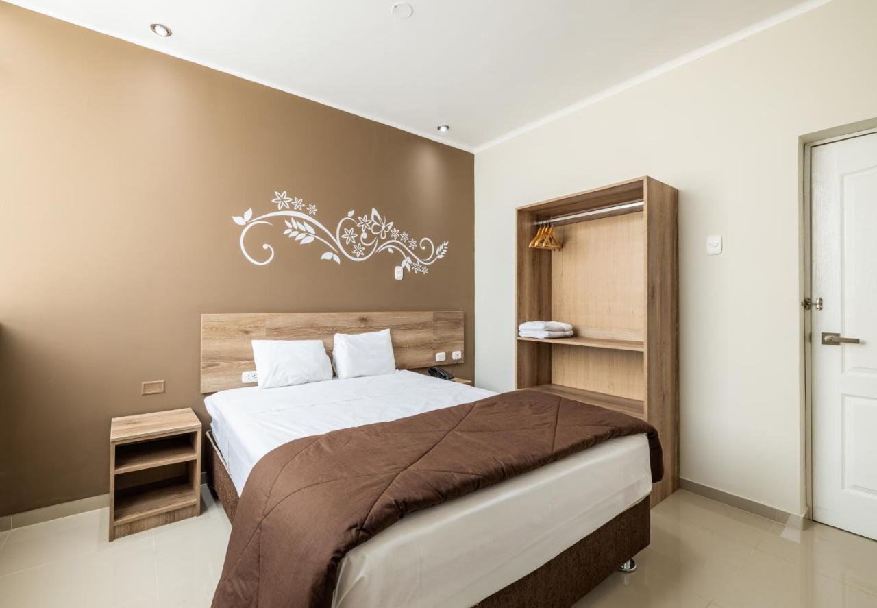 Hotel Solec ปิวรา ภายนอก รูปภาพ